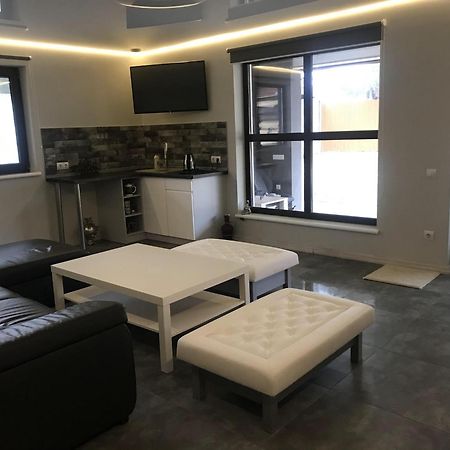 Royal Relax Guest House Khorodelets Exterior foto